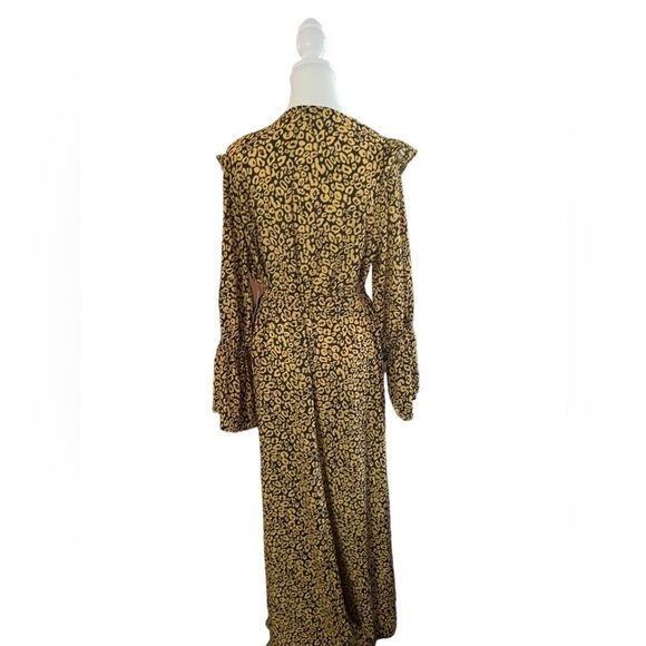 Size 1X Fashion to Figure Maxi Wrap around Dress, Animal Print, NWT - Picture 4 of 12